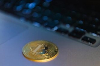 目前的人民币是第几套_第六套人民币全图